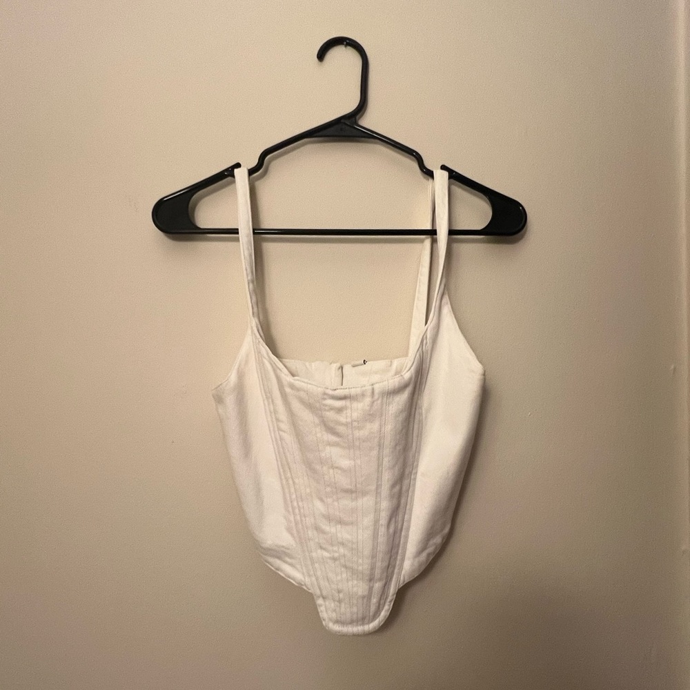 Topstitched corset top. Zara. New
